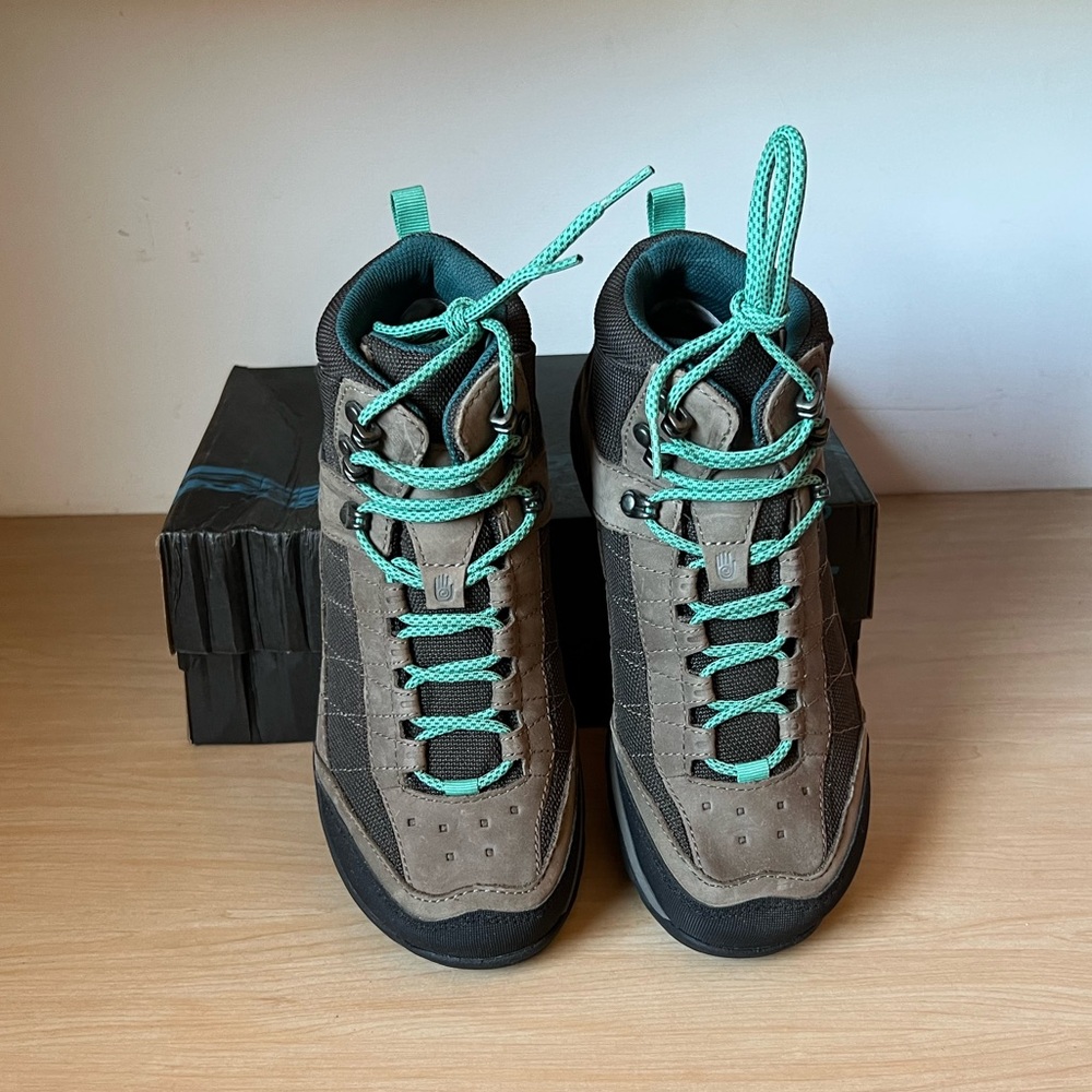 NIB Teva Women's Size 8 Kimtah II Mesh Hiking Boot
